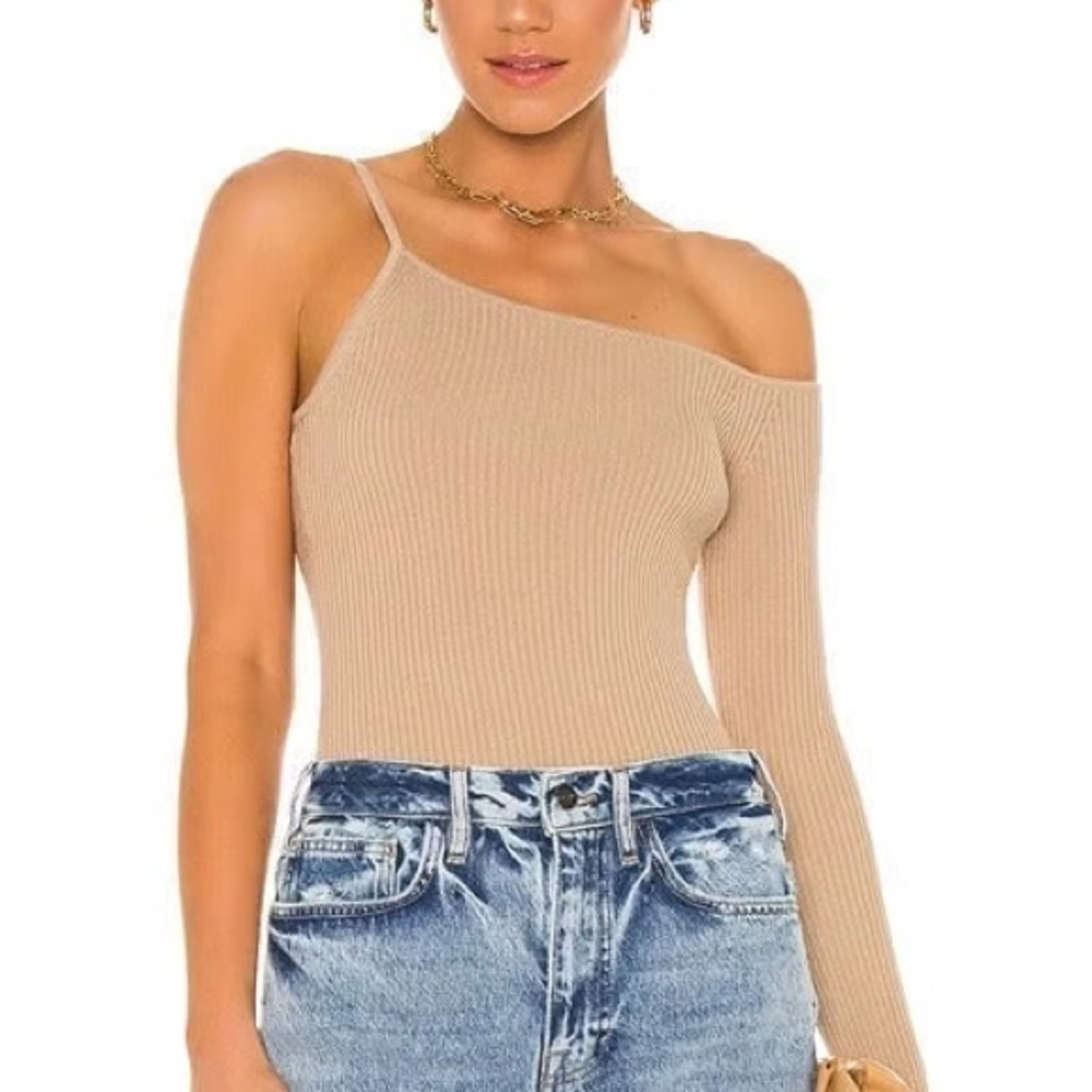 MAGGIE ONE SHOULDER SWEATER by h:ours